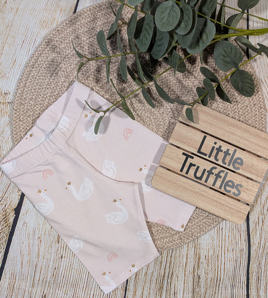 Classic Swan Print Shorts